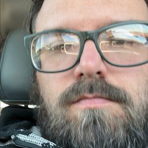 Meet your Posher, Zoltan